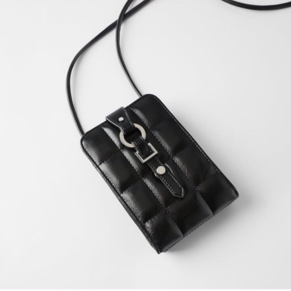 Zara Padded Iphone Wallet/Bag